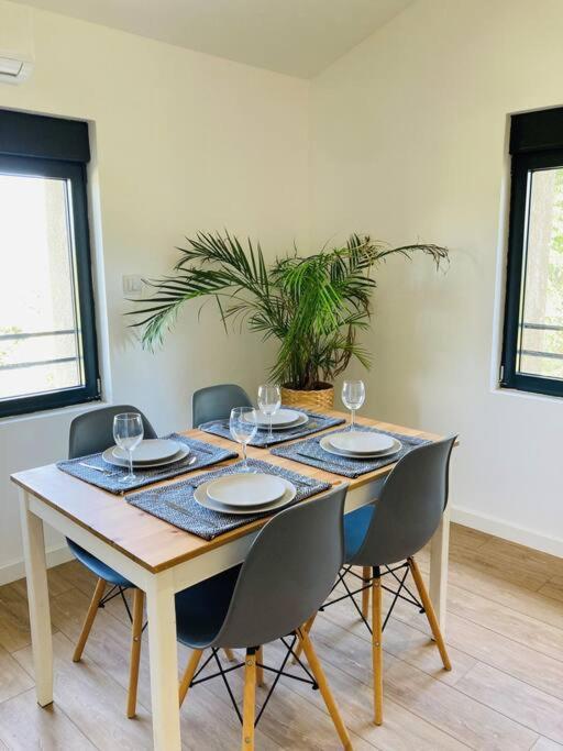 L'Ecrin De Chapoulier Appartement Montoison Buitenkant foto